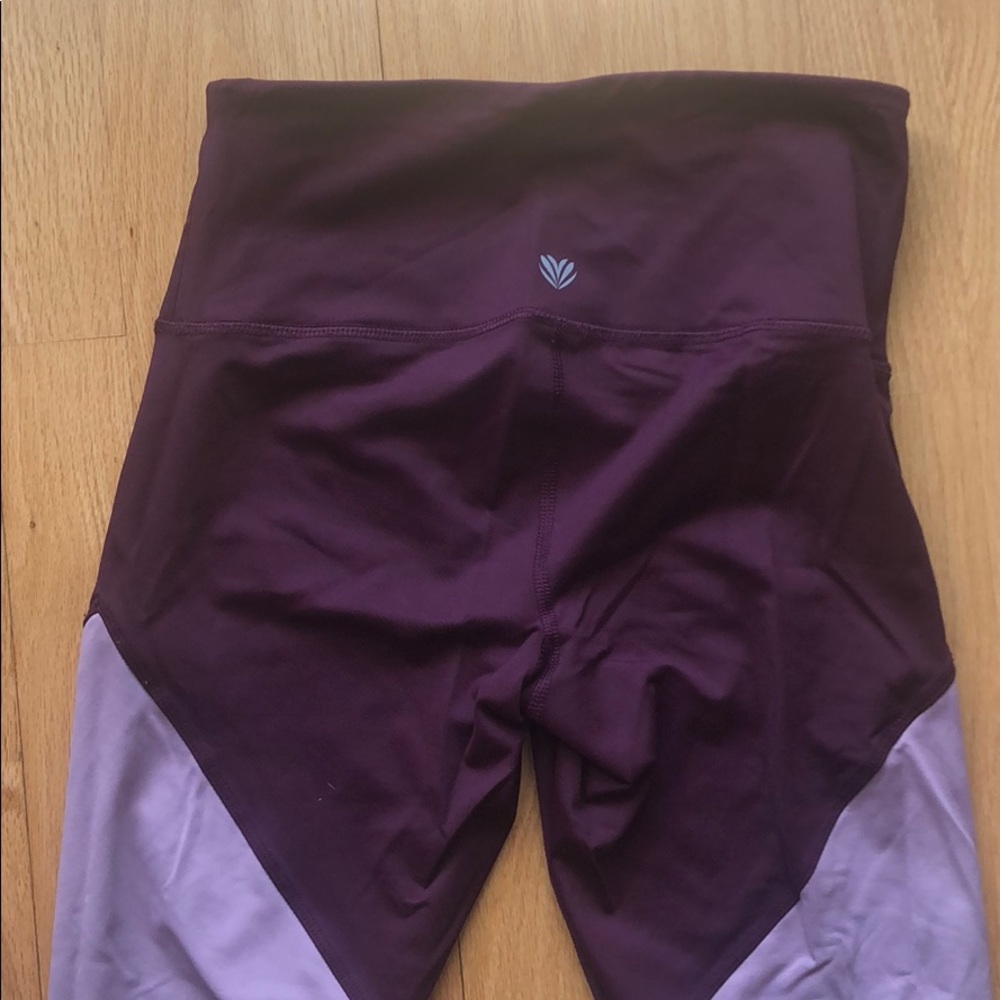 Block Color Leggings - Picture 2 of 2